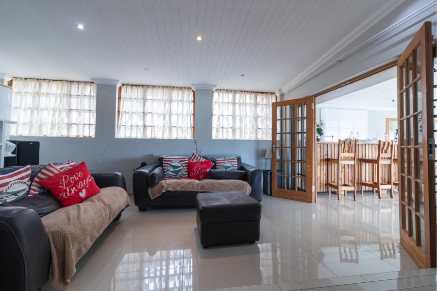 3 Bedroom Property for Sale in Beacon Bay Eastern Cape